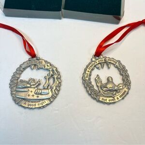 Lindsay Claire Pewter Ornaments Santa & Mouse To All A Goodnight Not A‎ Creature